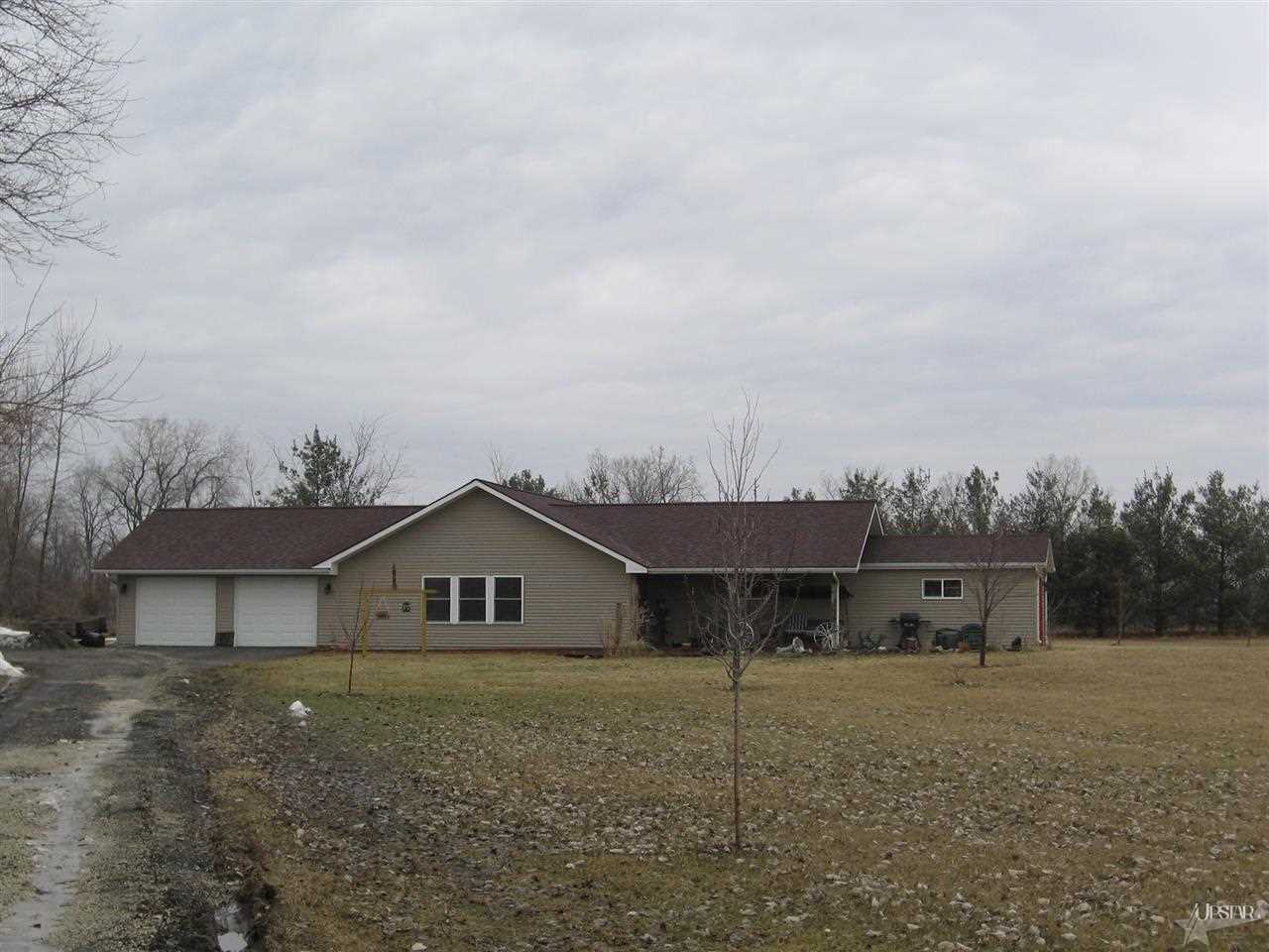 2327 E 500 N, Columbia City, IN 46725 photo 1