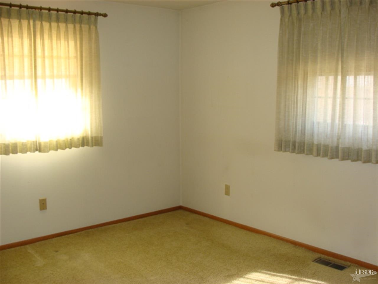 5117 Camelot Dr, Fort Wayne, IN 46815 photo 8