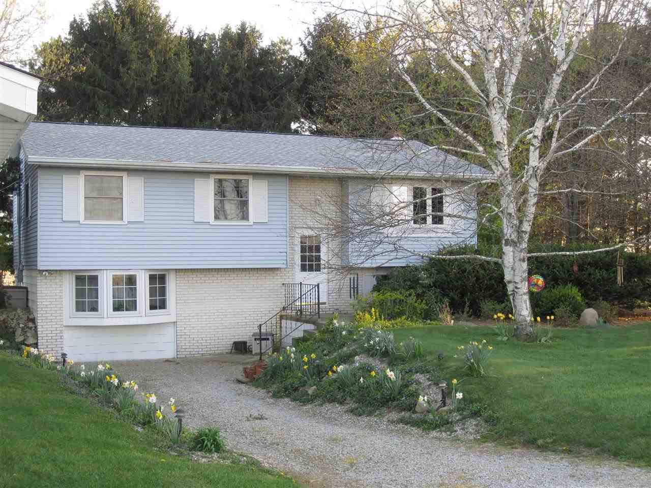 6007 1 St Rd, Bremen, IN 46506 photo 1