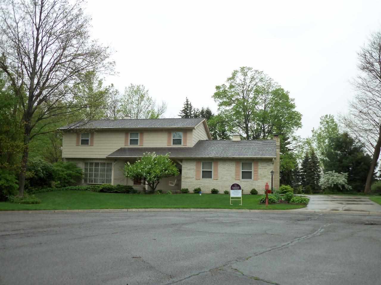 50960 Briarwood Ct, Granger, IN 46530 photo 1