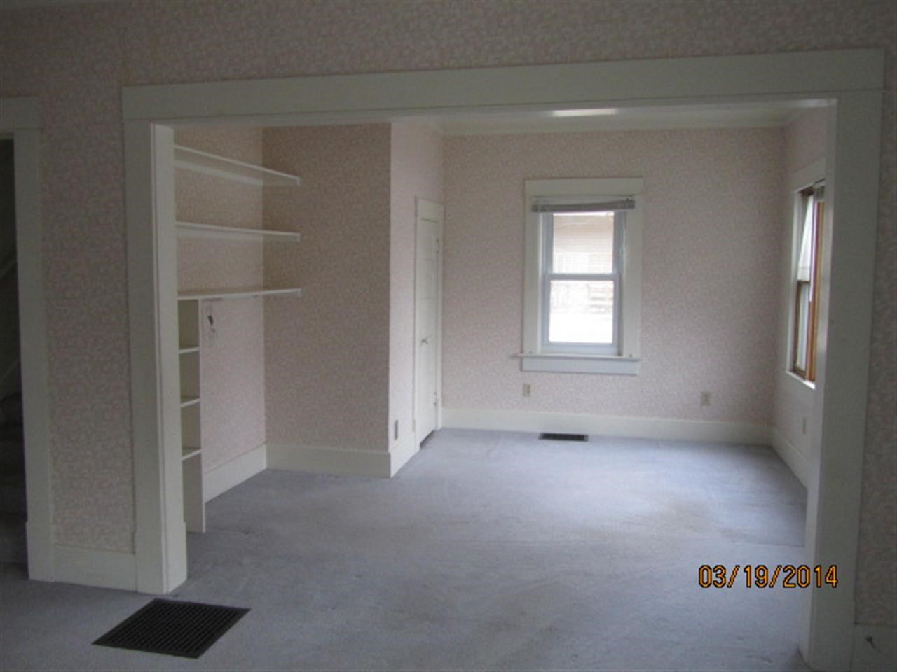 723 Pearl St, Plymouth, IN 46563 photo 3