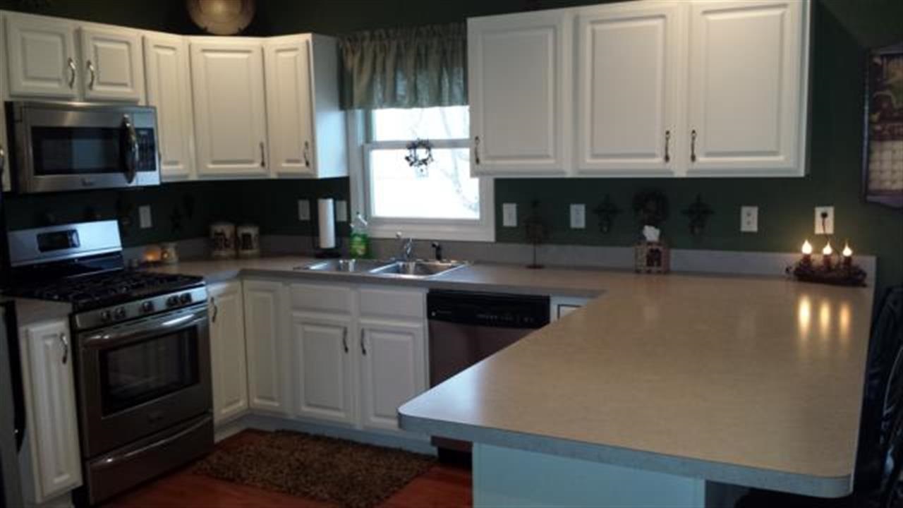 977 Highfield Ct, Middlebury, IN 46540 photo 8