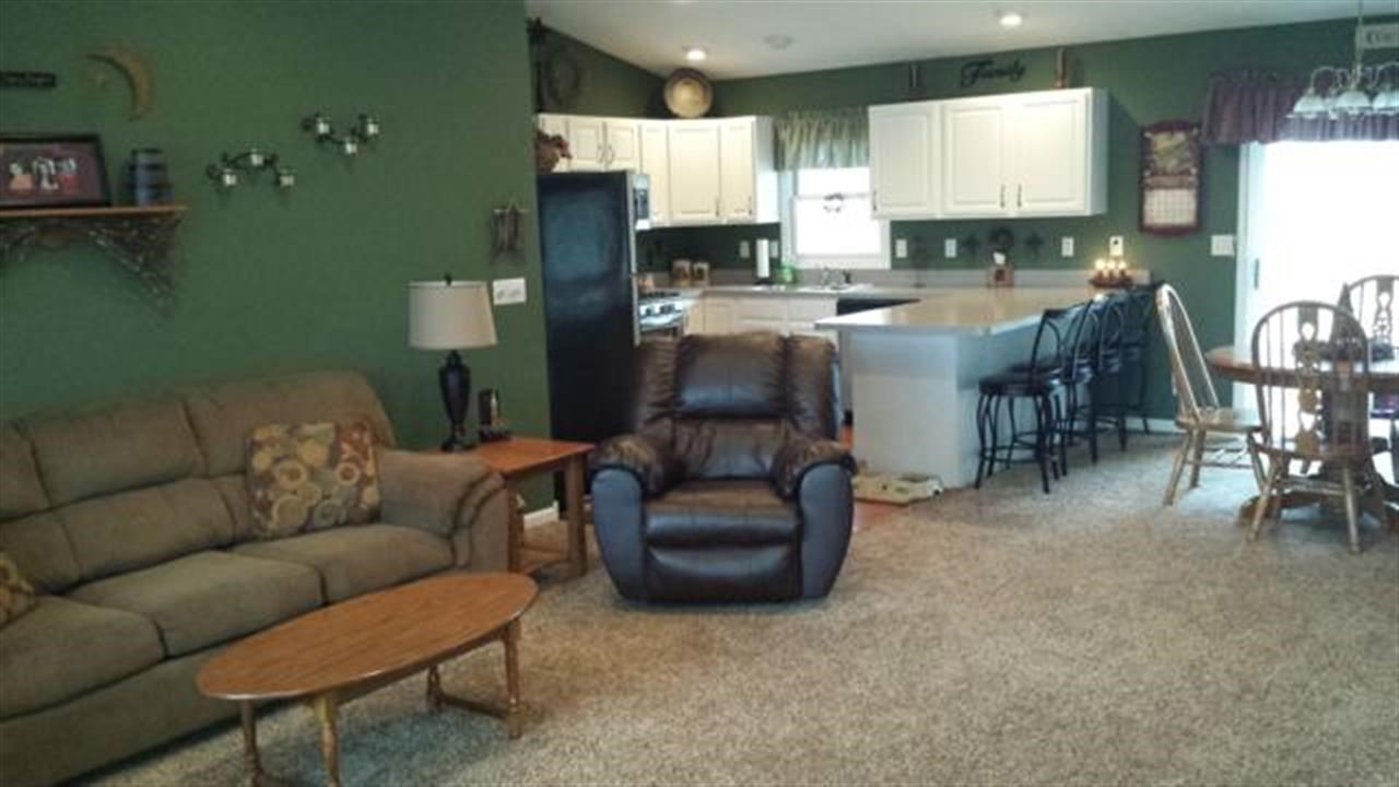 977 Highfield Ct, Middlebury, IN 46540 photo 6