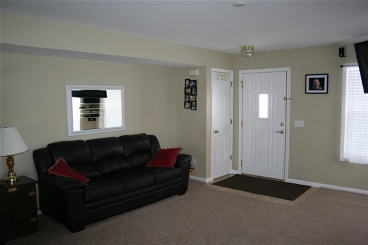 1628 Bear Claw Ln, Fort Wayne, IN 46845 photo 4