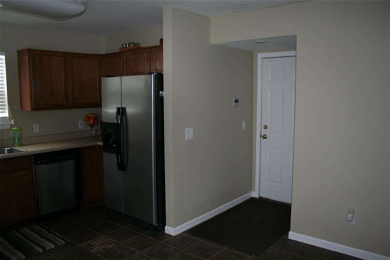 1628 Bear Claw Ln, Fort Wayne, IN 46845 photo 8