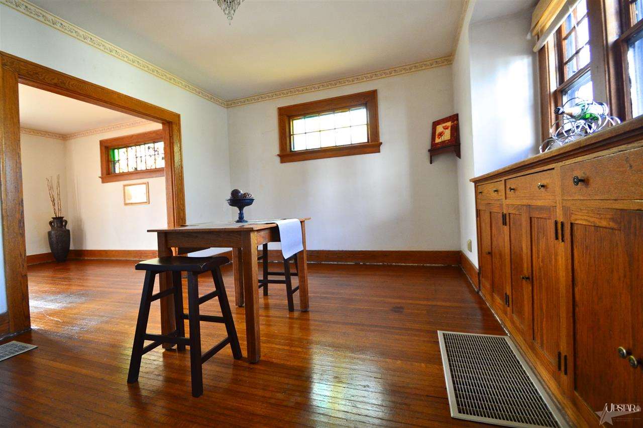 308 S Seminole Cir, Fort Wayne, IN 46807 photo 13