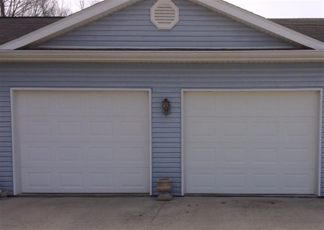 306 E Lewis Ln, Spencer, IN 47460 photo 2