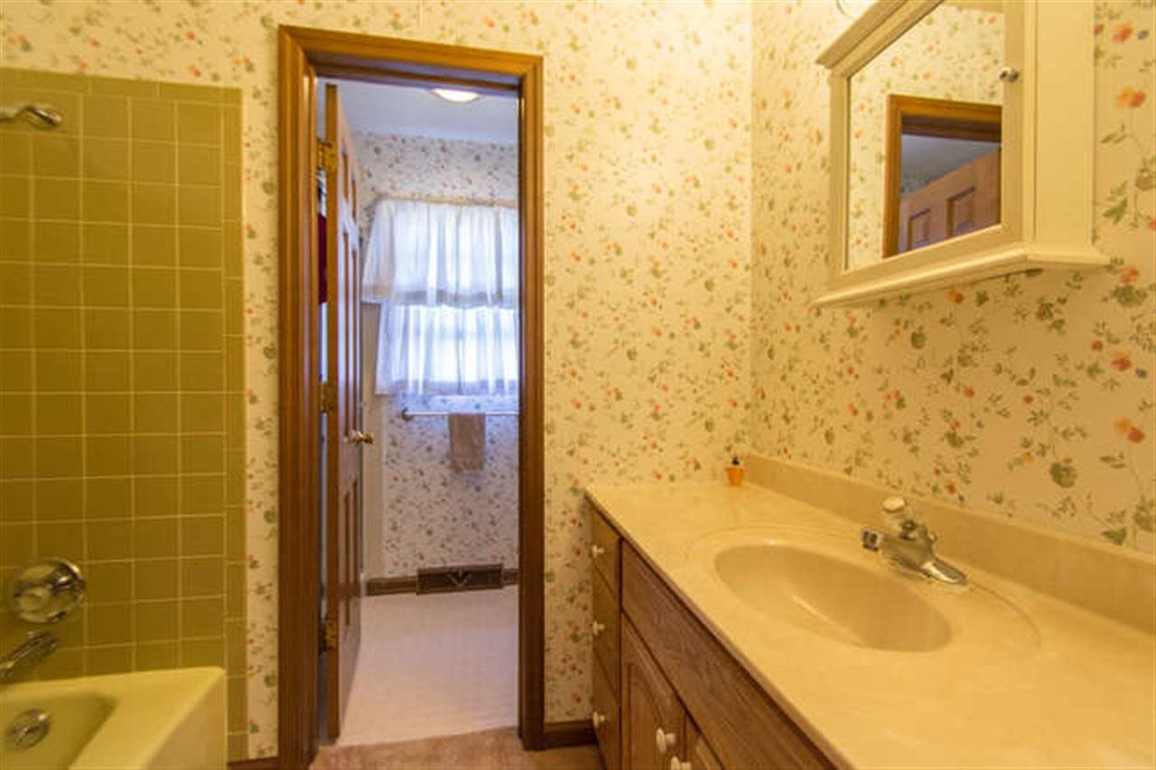 2713 E Rock Creek Ct, Bloomington, IN 47401 photo 15
