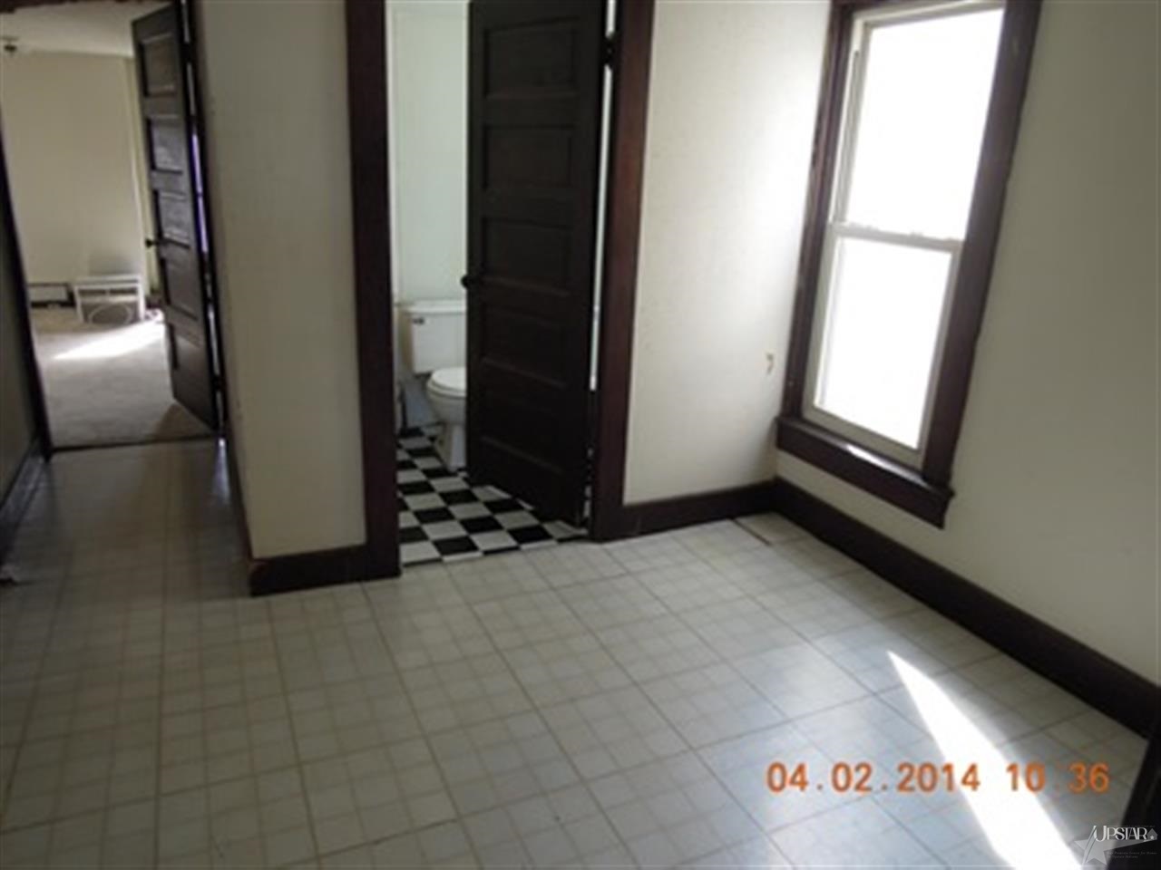 744 Davis St, Fort Wayne, IN 46808 photo 3
