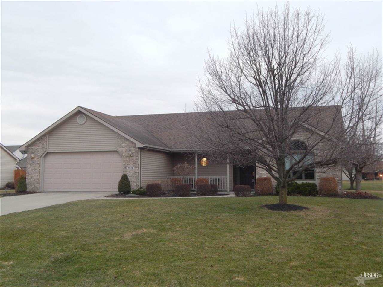 1516 Parlor City Dr, Bluffton, IN 46714 photo 1