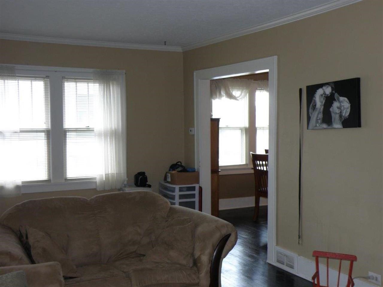 1309 S 8th St, Goshen, IN 46526 photo 3