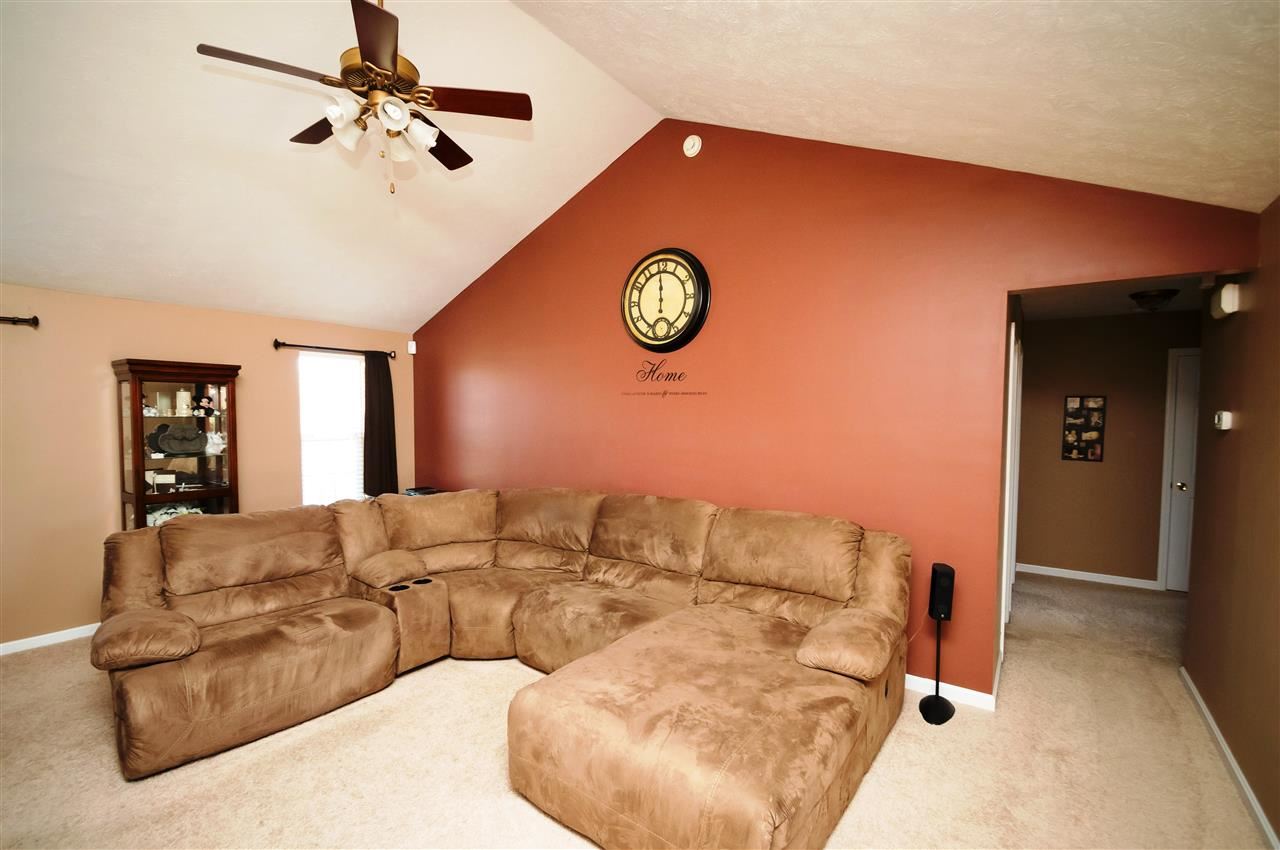 12733 Cold Water Dr, Evansville, IN 47725 photo 25