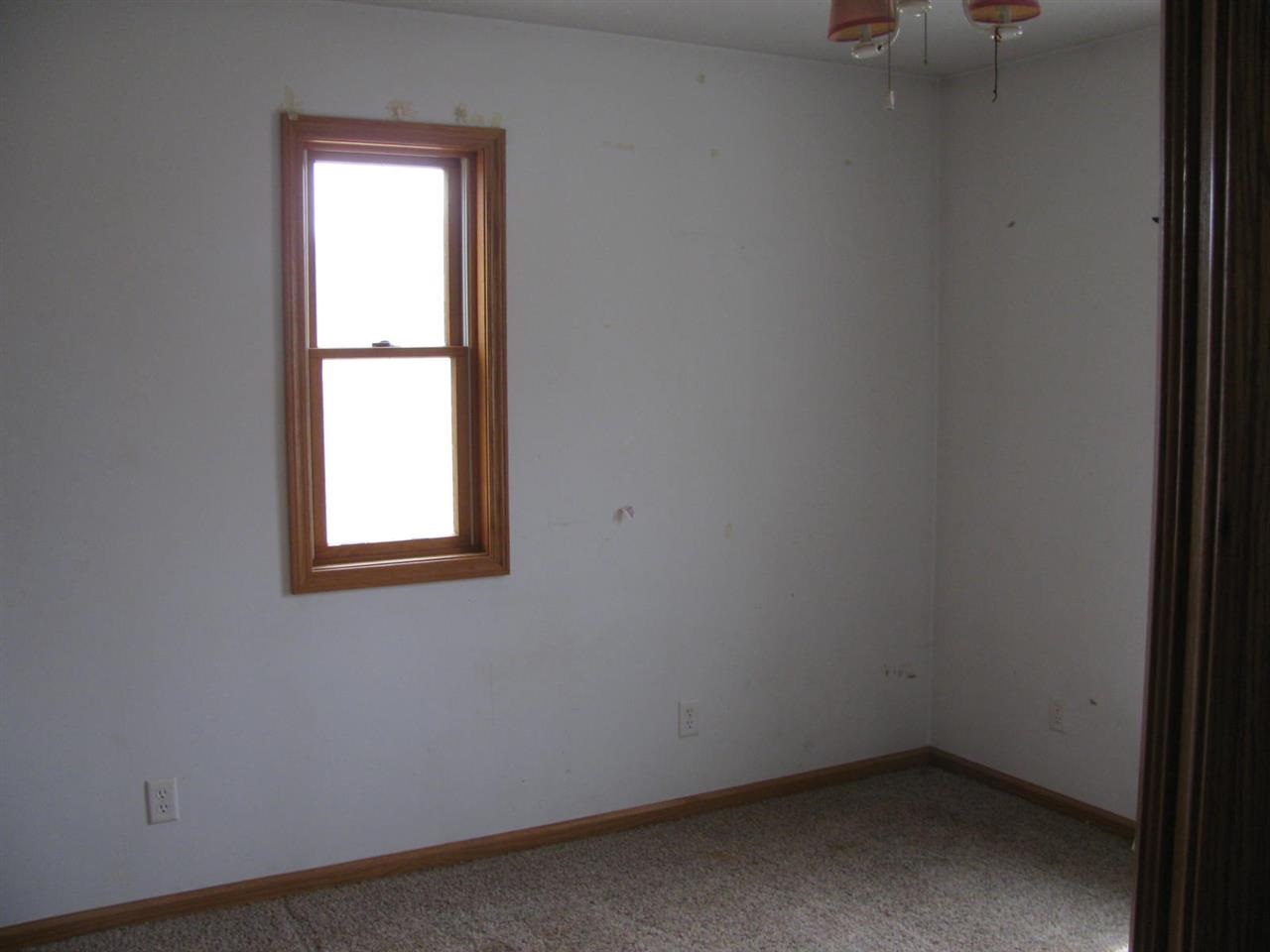 2268 W 175 N, Albion, IN 46701 photo 10