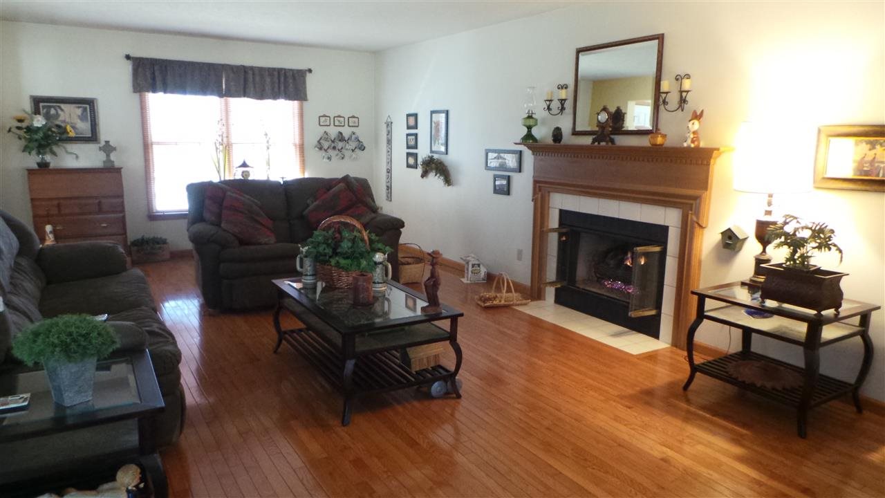 52078 Jesse Ct, Granger, IN 46530 photo 2