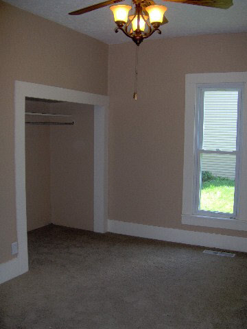 115 E Orange St, Cromwell, IN 46732 photo 5