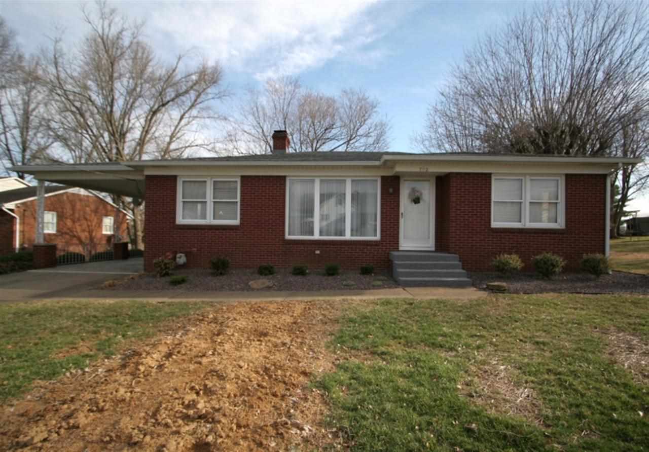 702 Church Ave, Jasper, IN 47546 photo 1