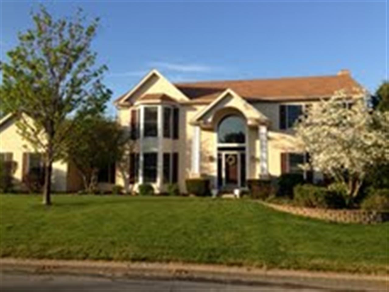15215 Roswell Ct, Granger, IN 46530 photo 1