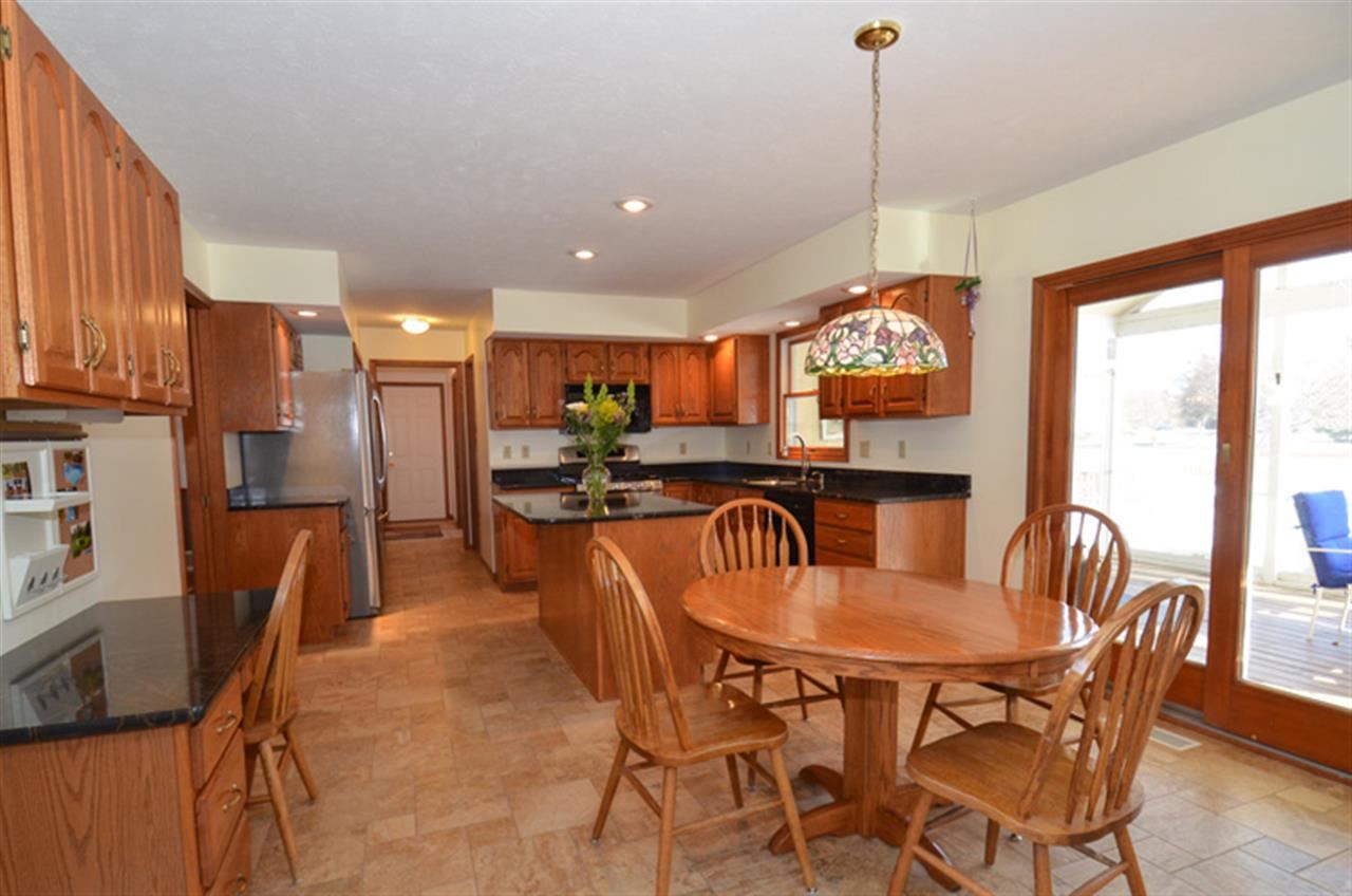 15215 Roswell Ct, Granger, IN 46530 photo 10