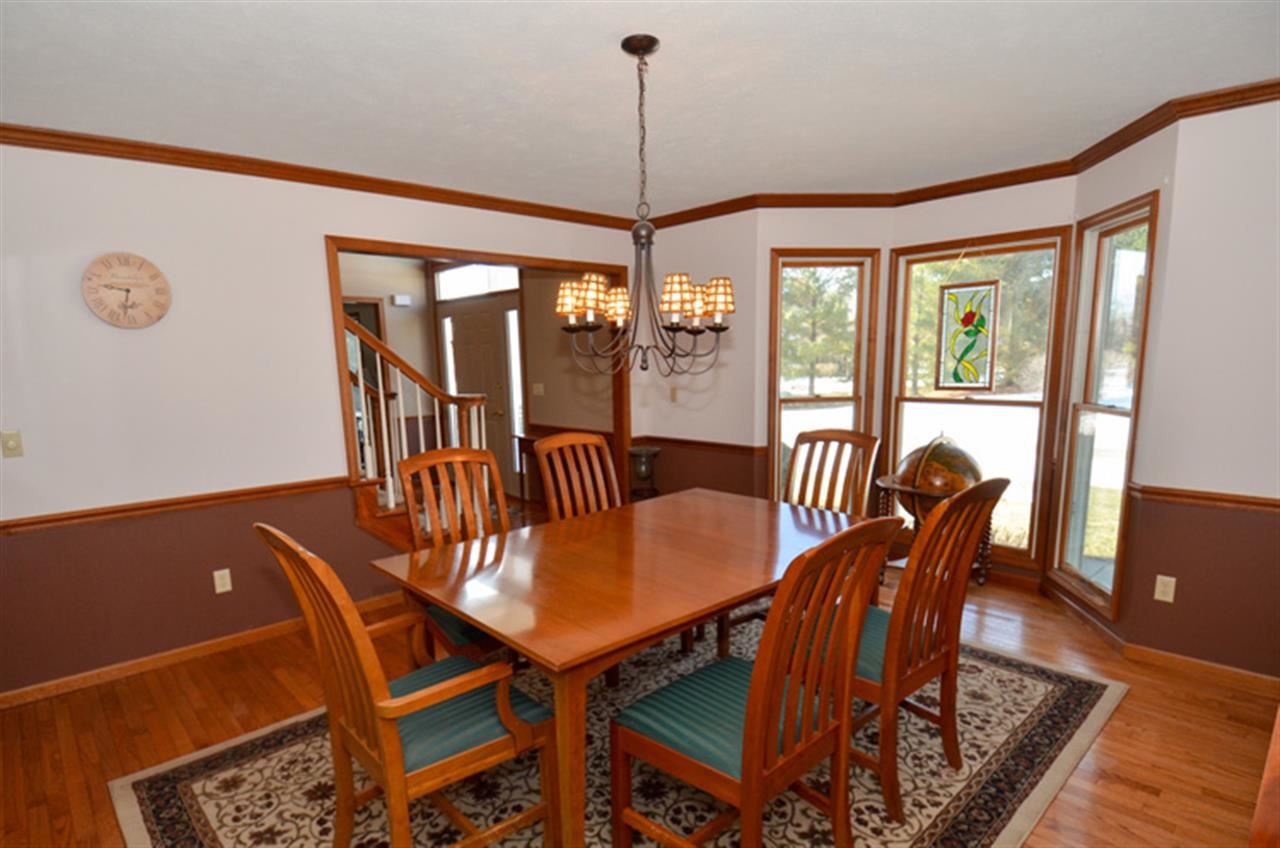 15215 Roswell Ct, Granger, IN 46530 photo 4