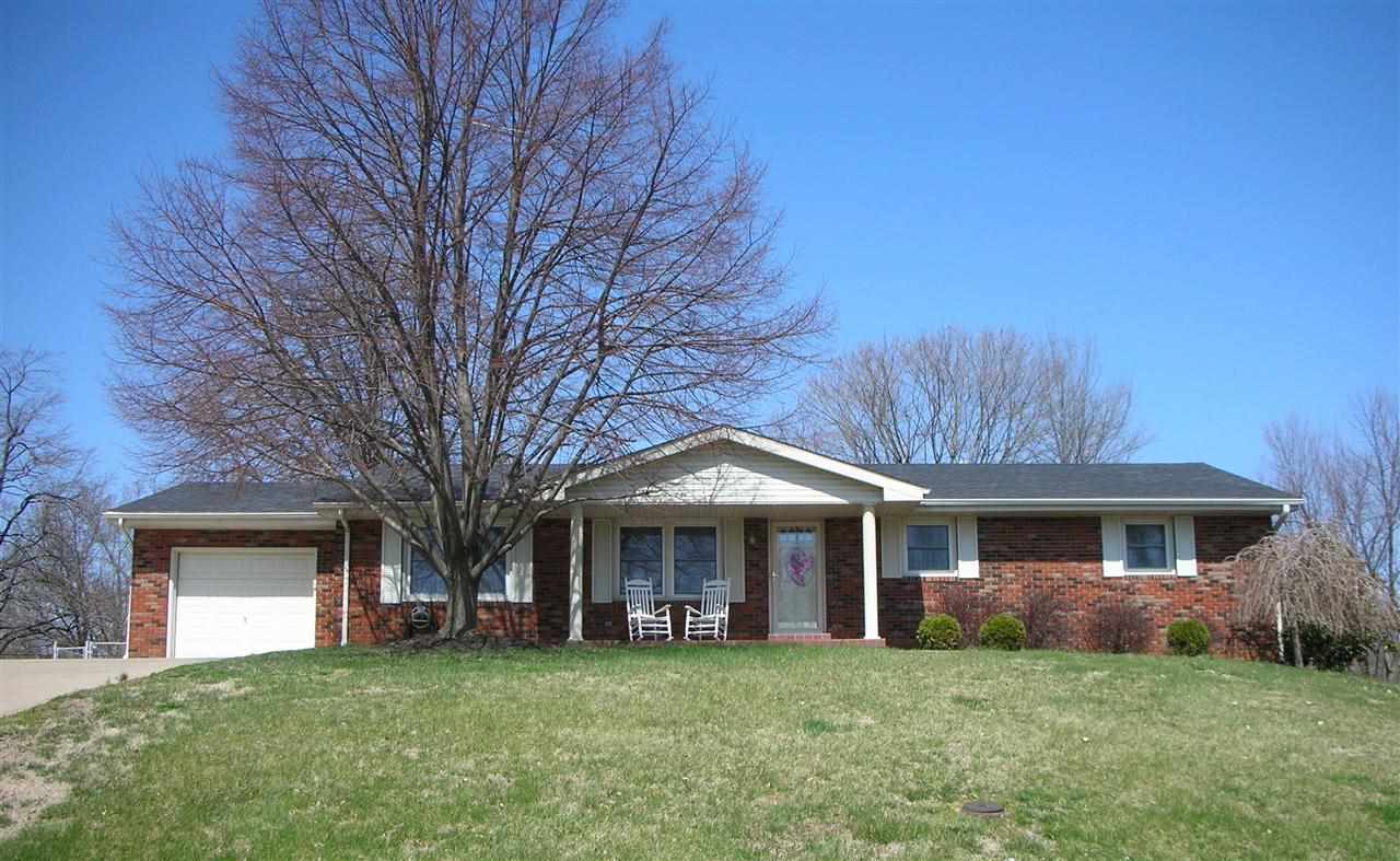 925 Frontier Dr, Henderson, KY 42420 photo 1