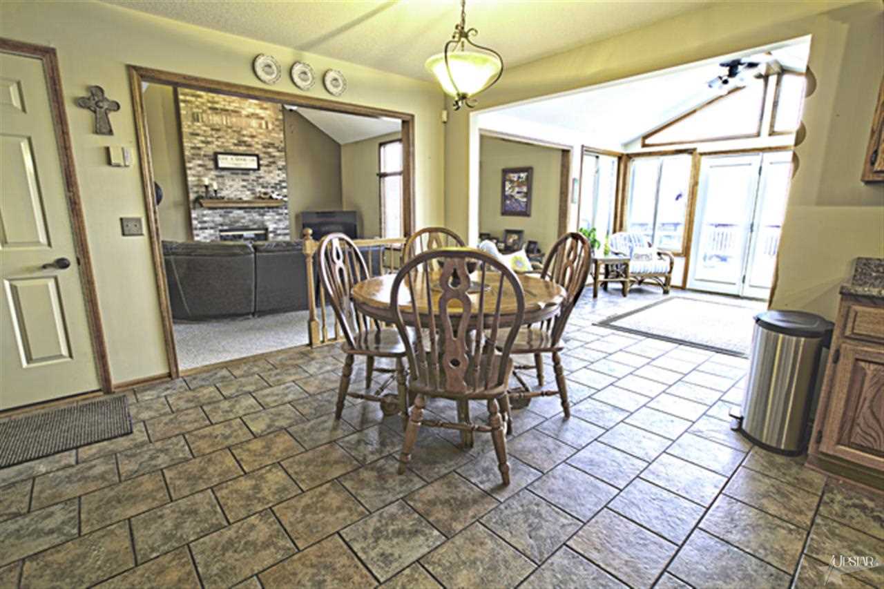 11408 Estero Trl, Fort Wayne, IN 46845 photo 6