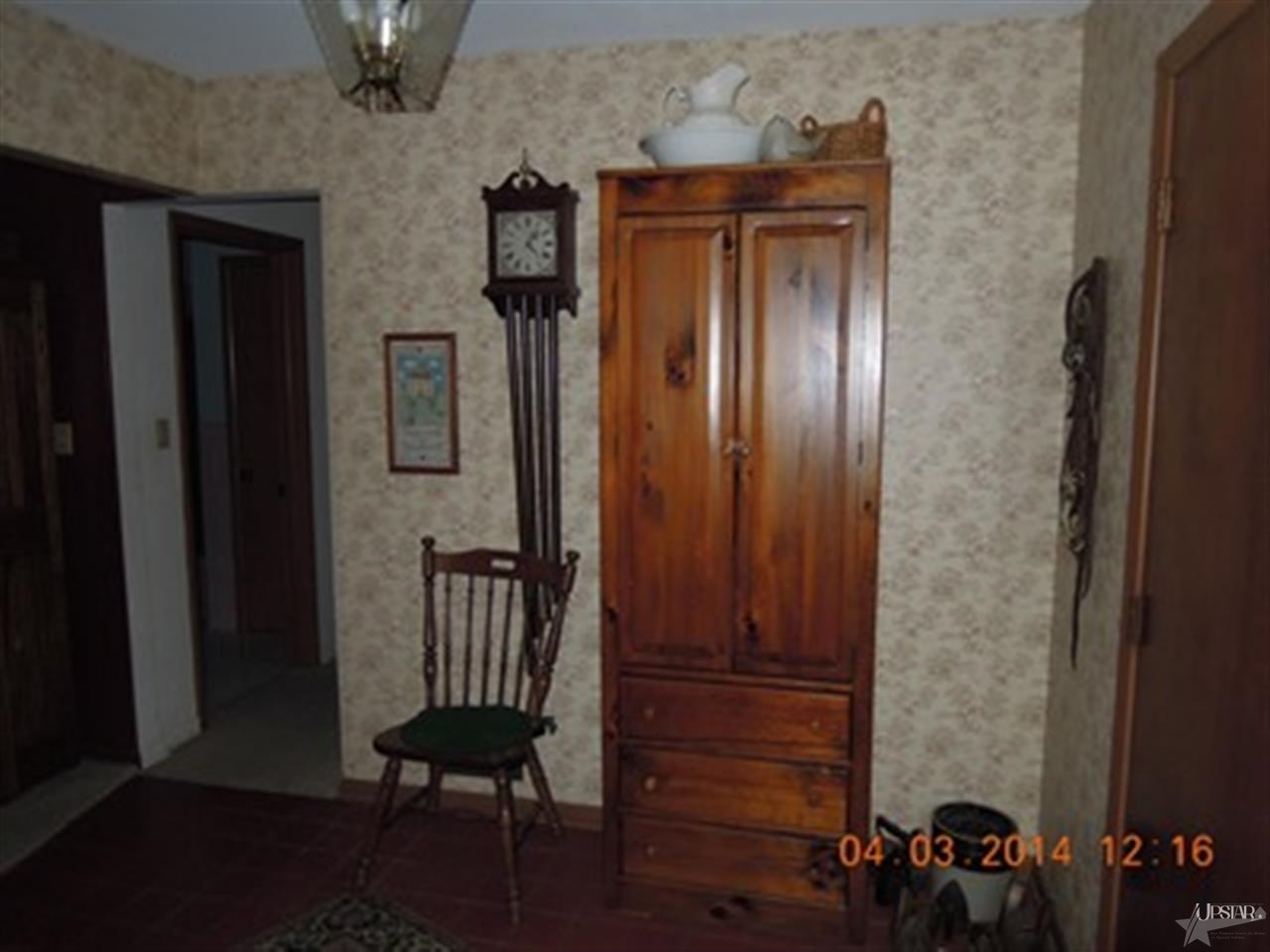 1212 Pelham Dr, Fort Wayne, IN 46825 photo 2