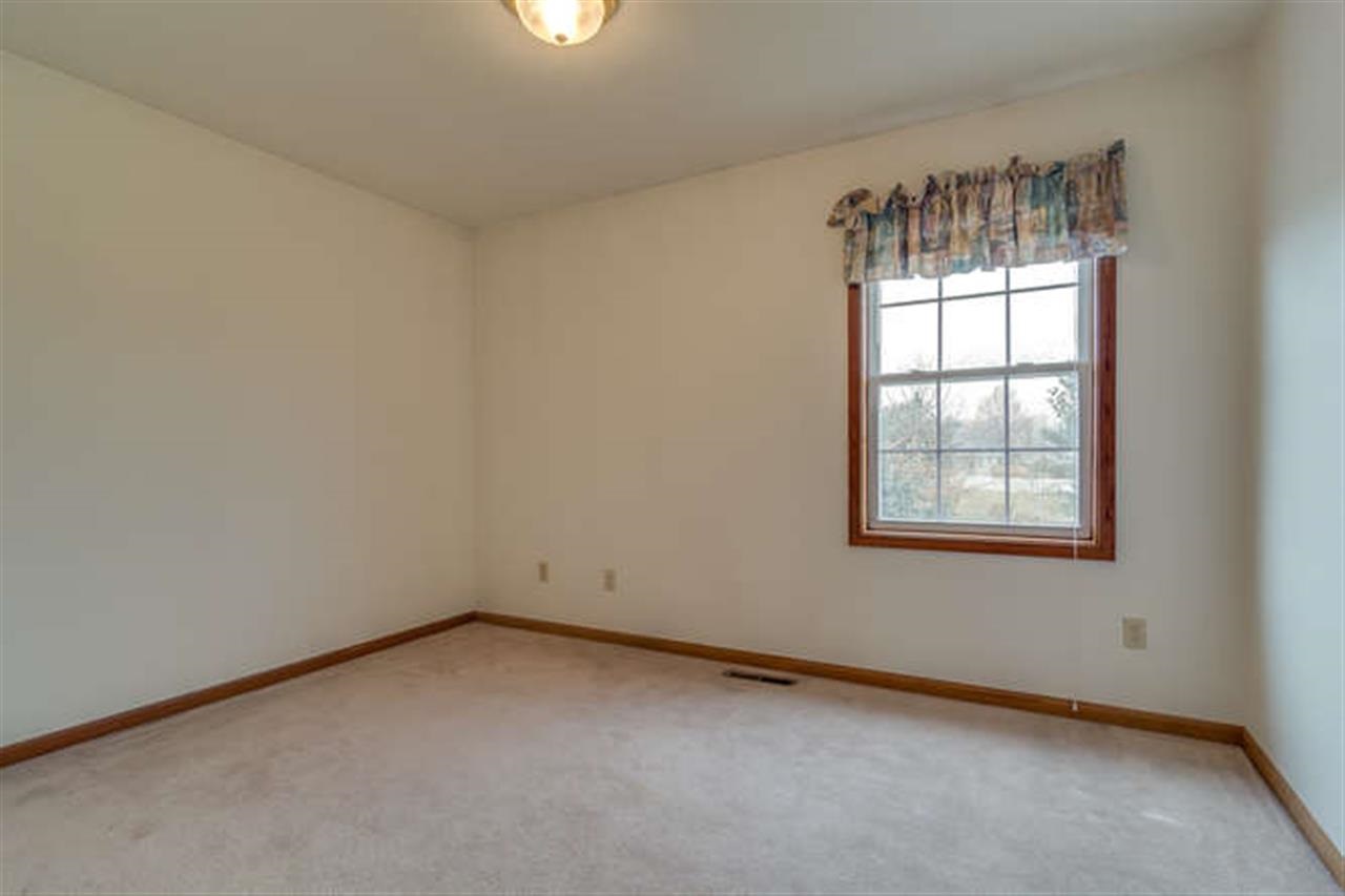 58618 Baugo Xing, Elkhart, IN 46517 photo 13