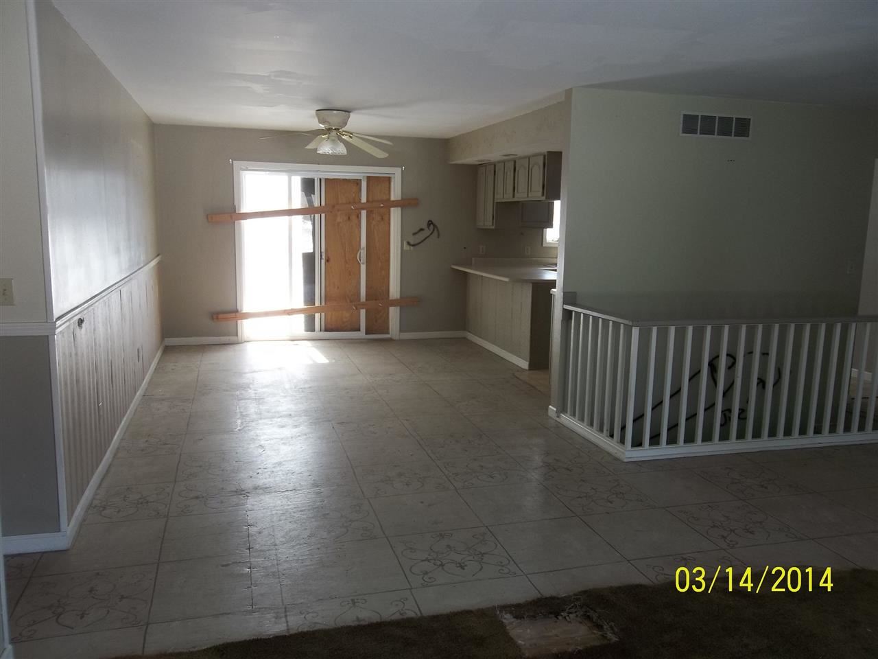 6726 E Division Rd, Mill Creek, IN 46365 photo 4