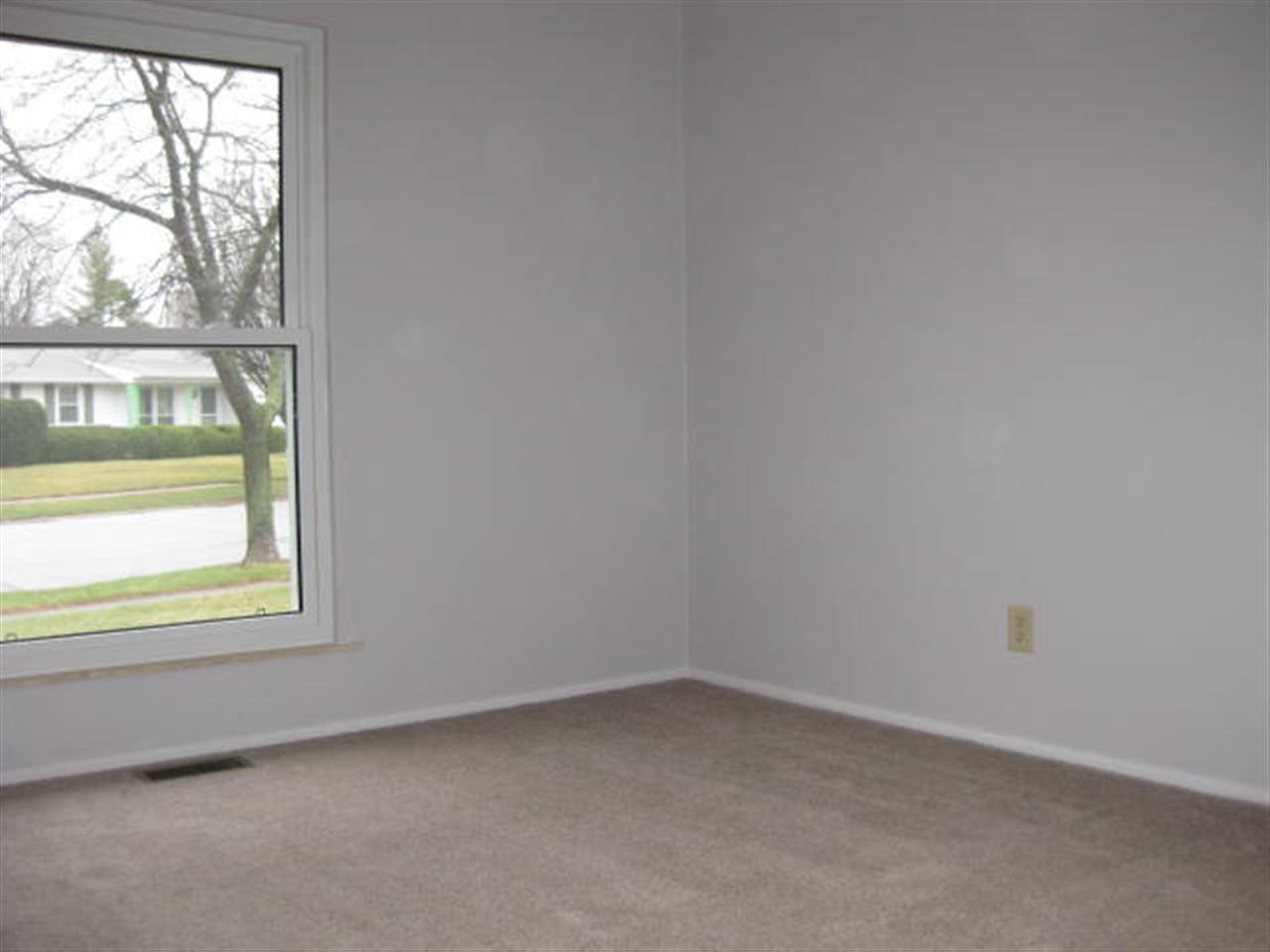 1700 Shenandoah Dr, Lafayette, IN 47905 photo 8