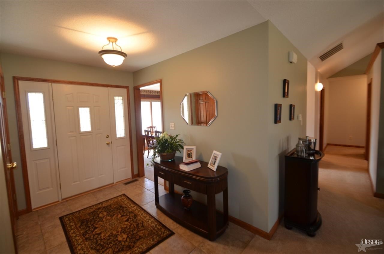 1615 Brook Ct, Ossian, IN 46777 photo 8