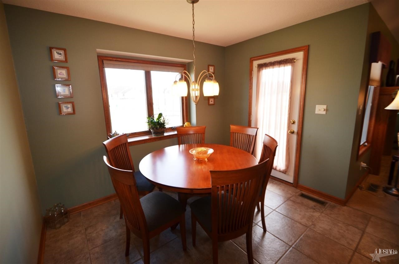 1615 Brook Ct, Ossian, IN 46777 photo 13