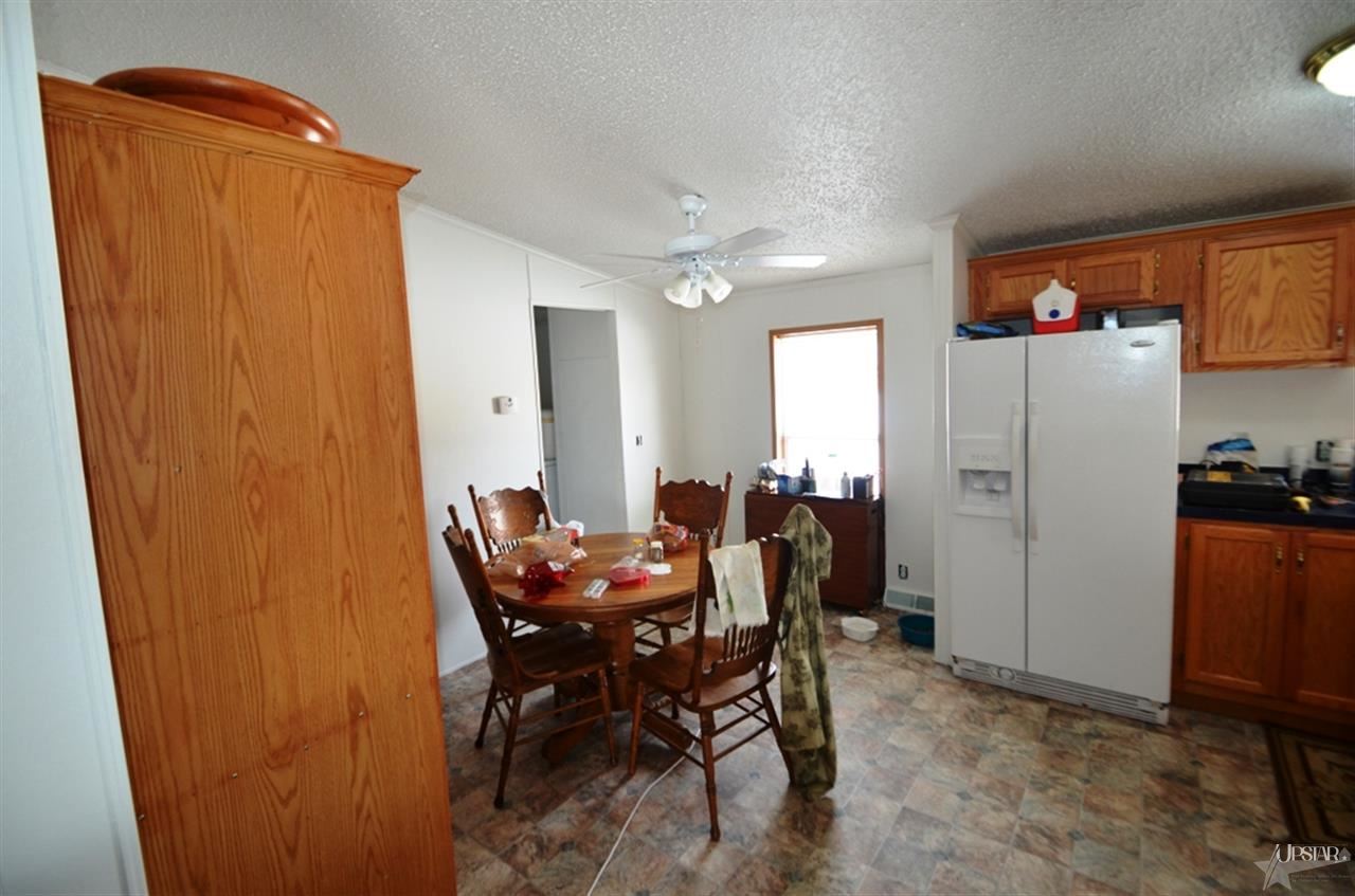 503 E Hanna St, Columbia City, IN 46725 photo 6