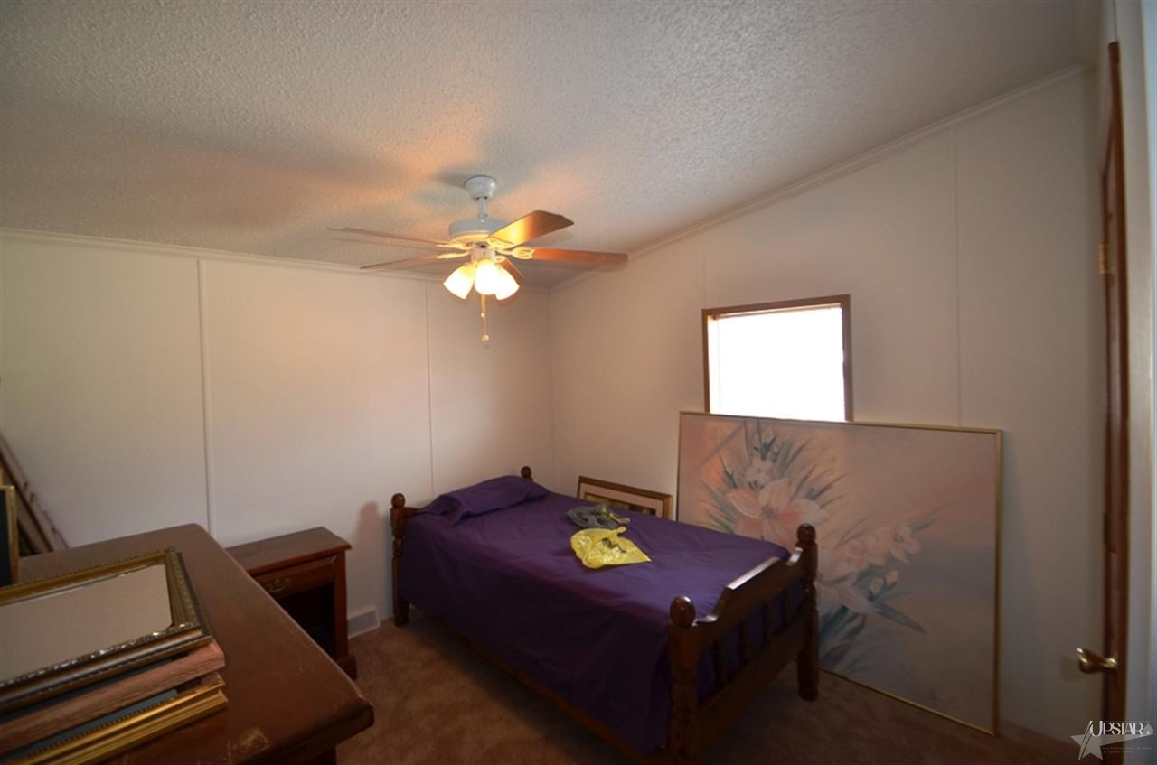 503 E Hanna St, Columbia City, IN 46725 photo 23