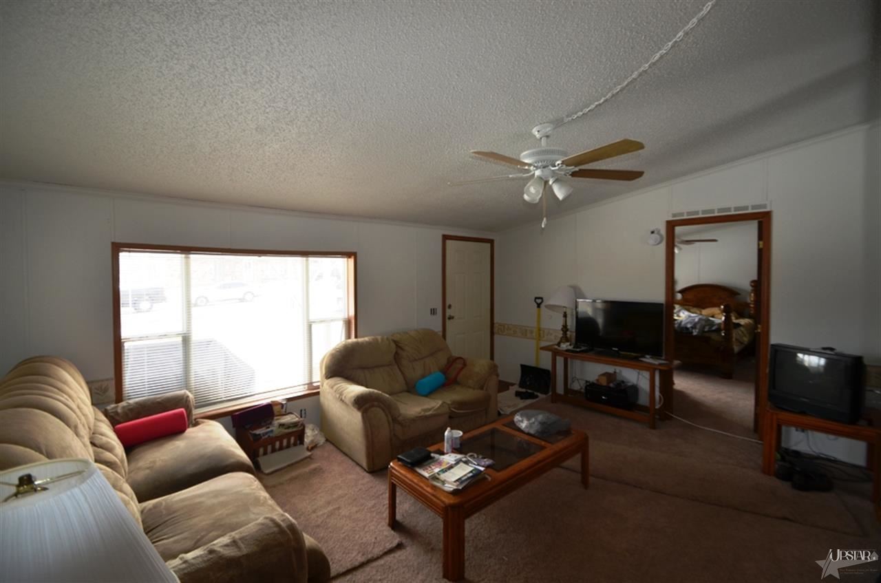 503 E Hanna St, Columbia City, IN 46725 photo 11