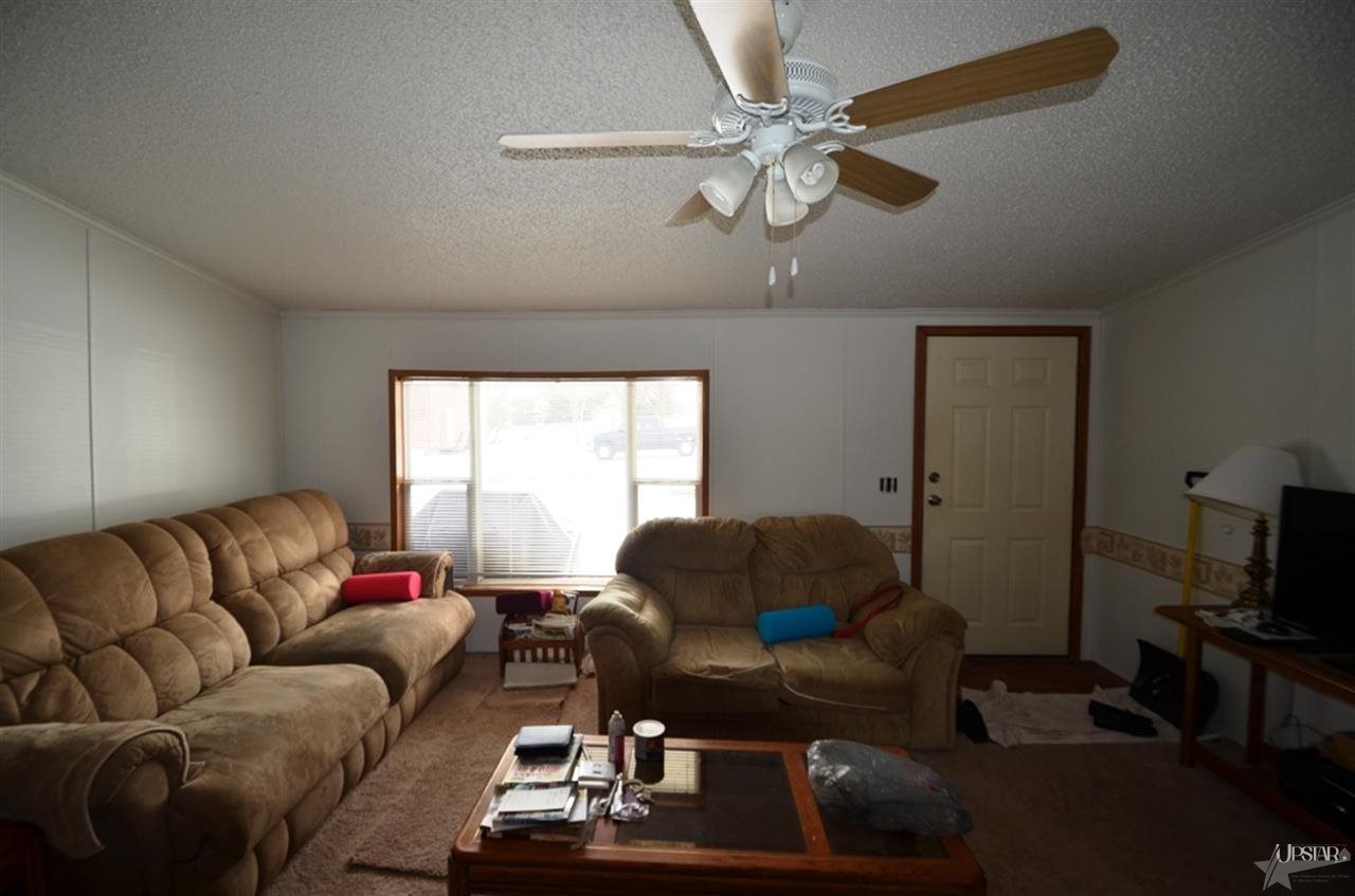 503 E Hanna St, Columbia City, IN 46725 photo 12