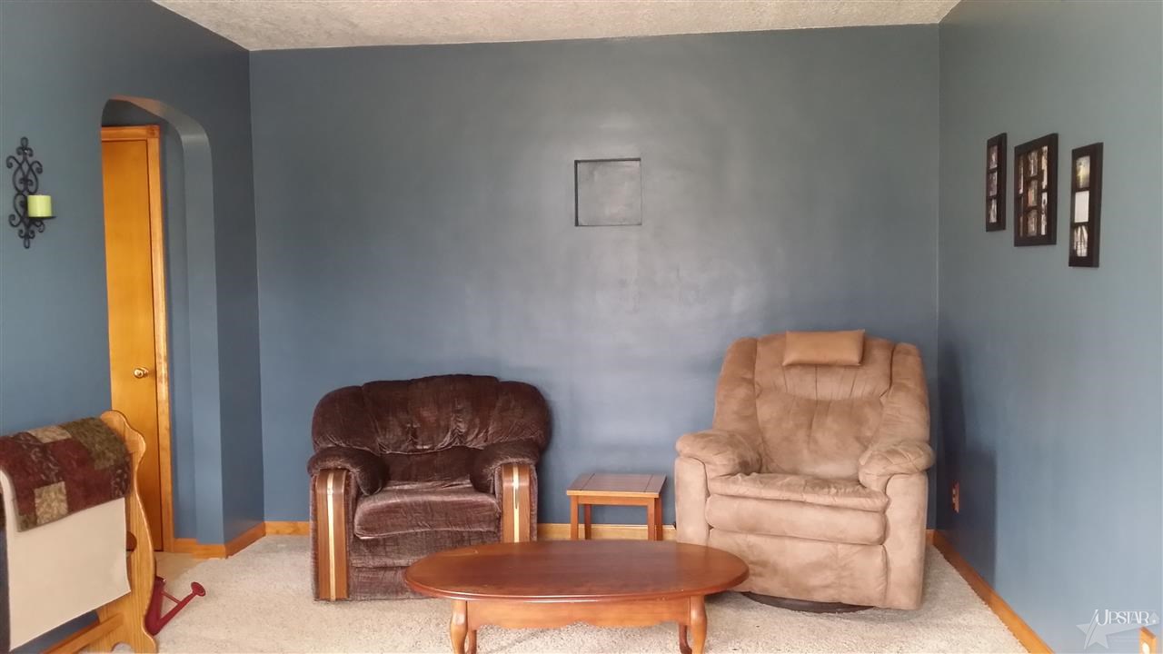 11525 Trentman Rd, Fort Wayne, IN 46816 photo 2