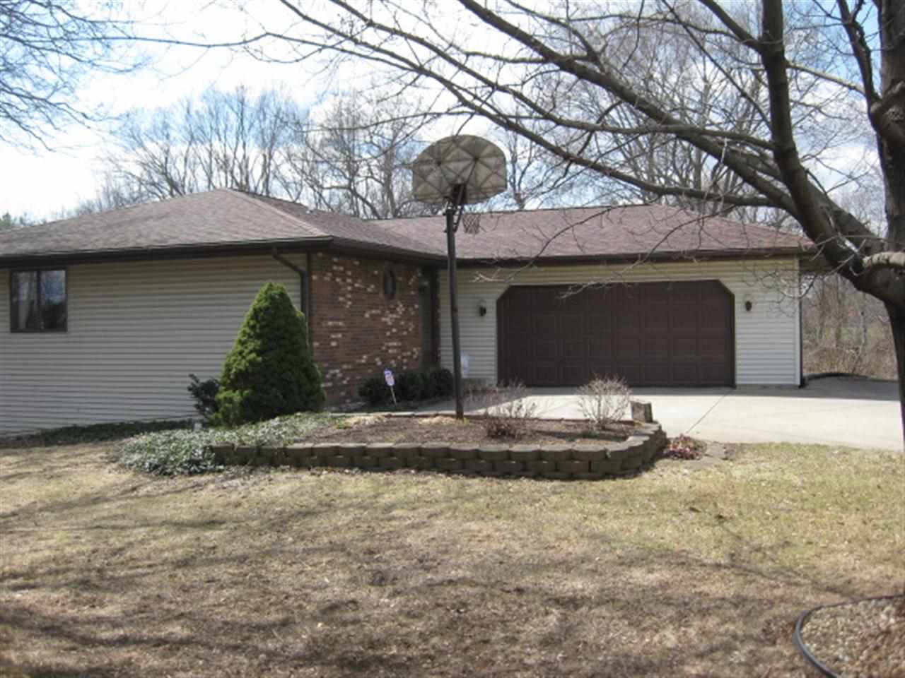 21638 County Road 45, Goshen, IN 46528 photo 2