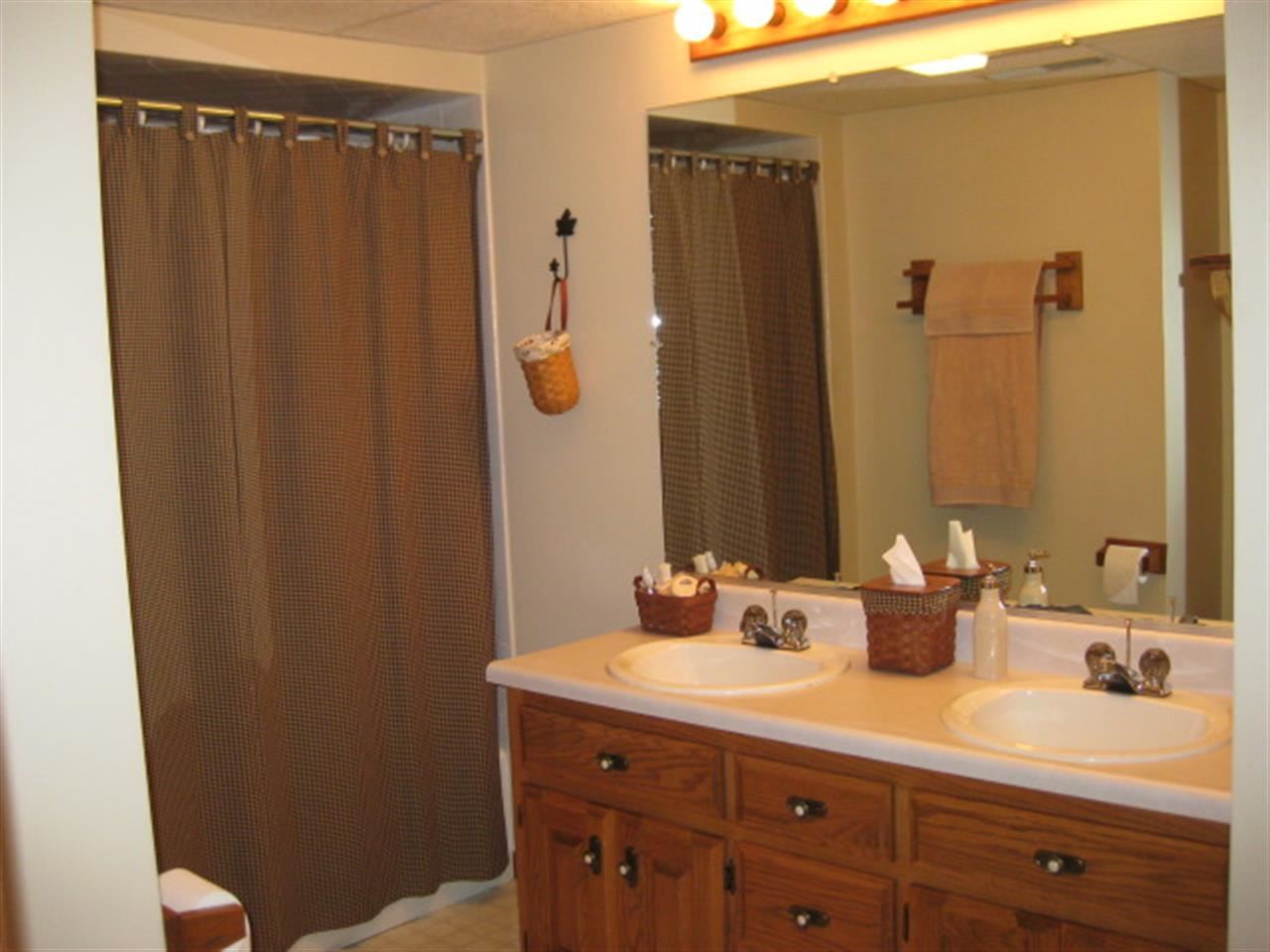 21638 County Road 45, Goshen, IN 46528 photo 15