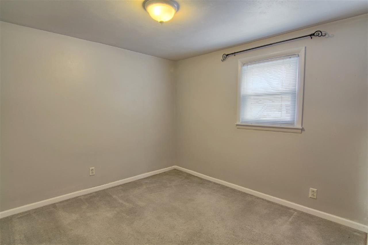 402 W Grant St, Greentown, IN 46936 photo 15