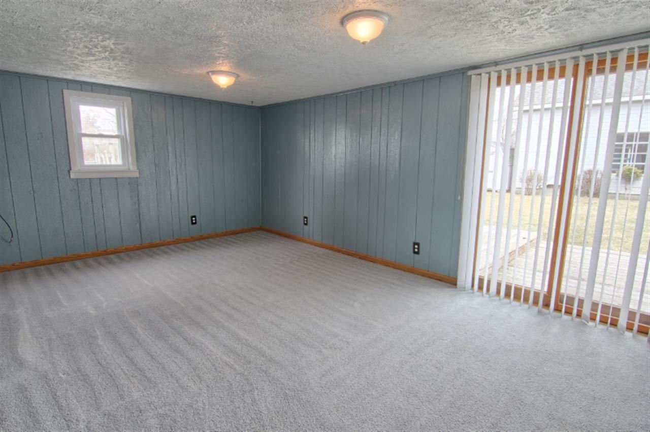 402 W Grant St, Greentown, IN 46936 photo 5