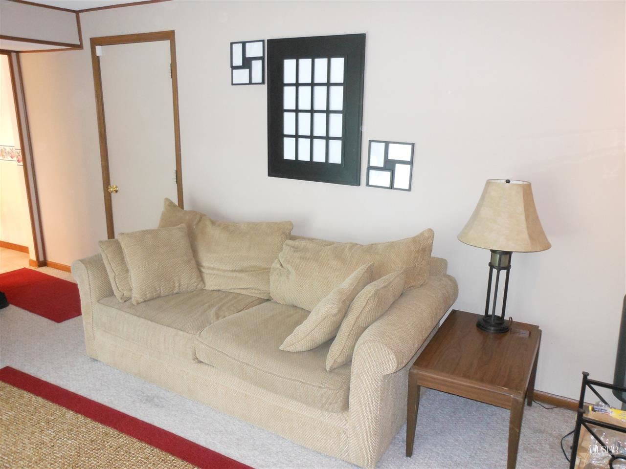 3805 Oakhurst Dr, Fort Wayne, IN 46815 photo 3