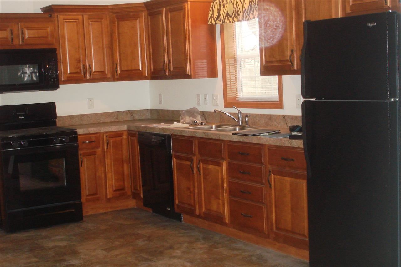 544 Capitol, Elkhart, IN 46516 photo 3