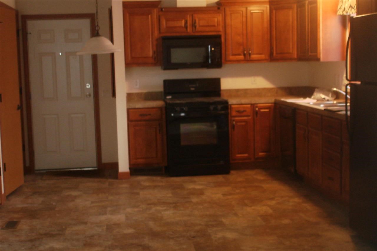 544 Capitol, Elkhart, IN 46516 photo 2