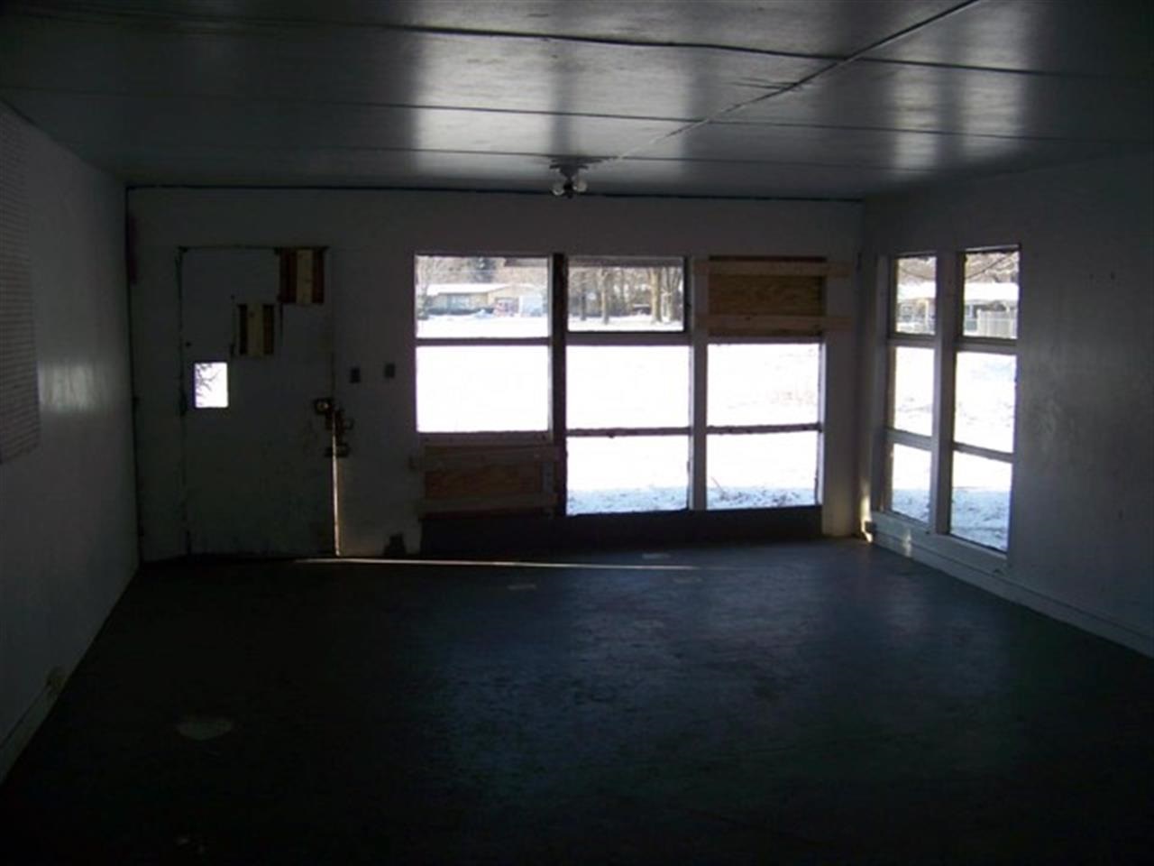 14282 State Road 23, Granger, IN 46530 photo 3