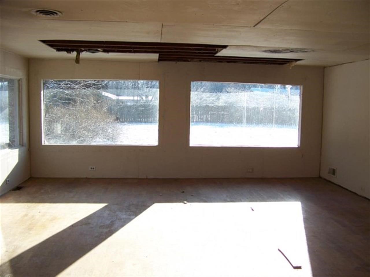 14282 State Road 23, Granger, IN 46530 photo 6