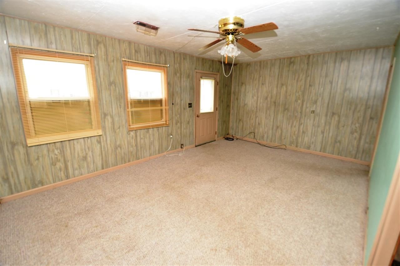 1700 E Washington St, Frankfort, IN 46041 photo 2