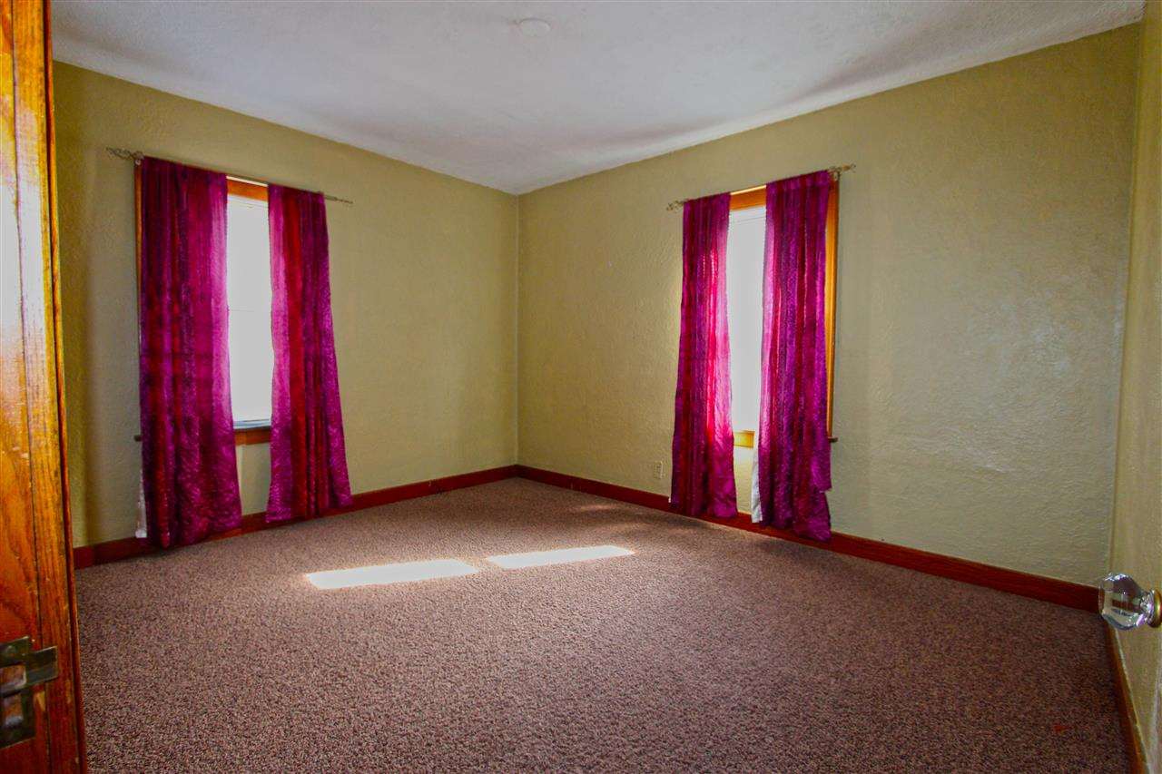 1514 Strong Ave, Elkhart, IN 46514 photo 9