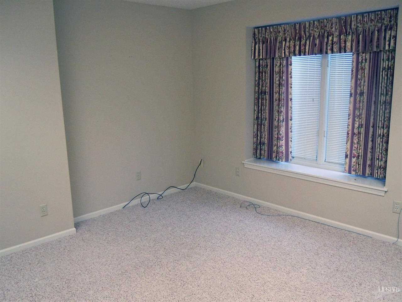 5017 Woodmark Ct, Fort Wayne, IN 46815 photo 6