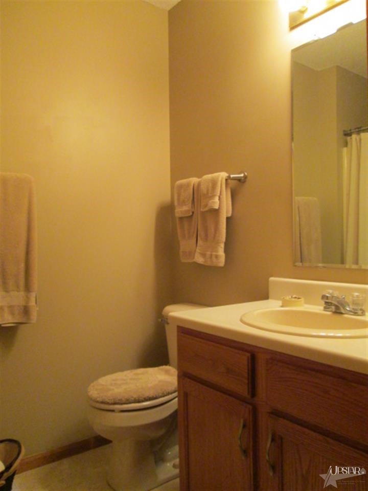 9616 Ballymore Dr, Fort Wayne, IN 46835 photo 13