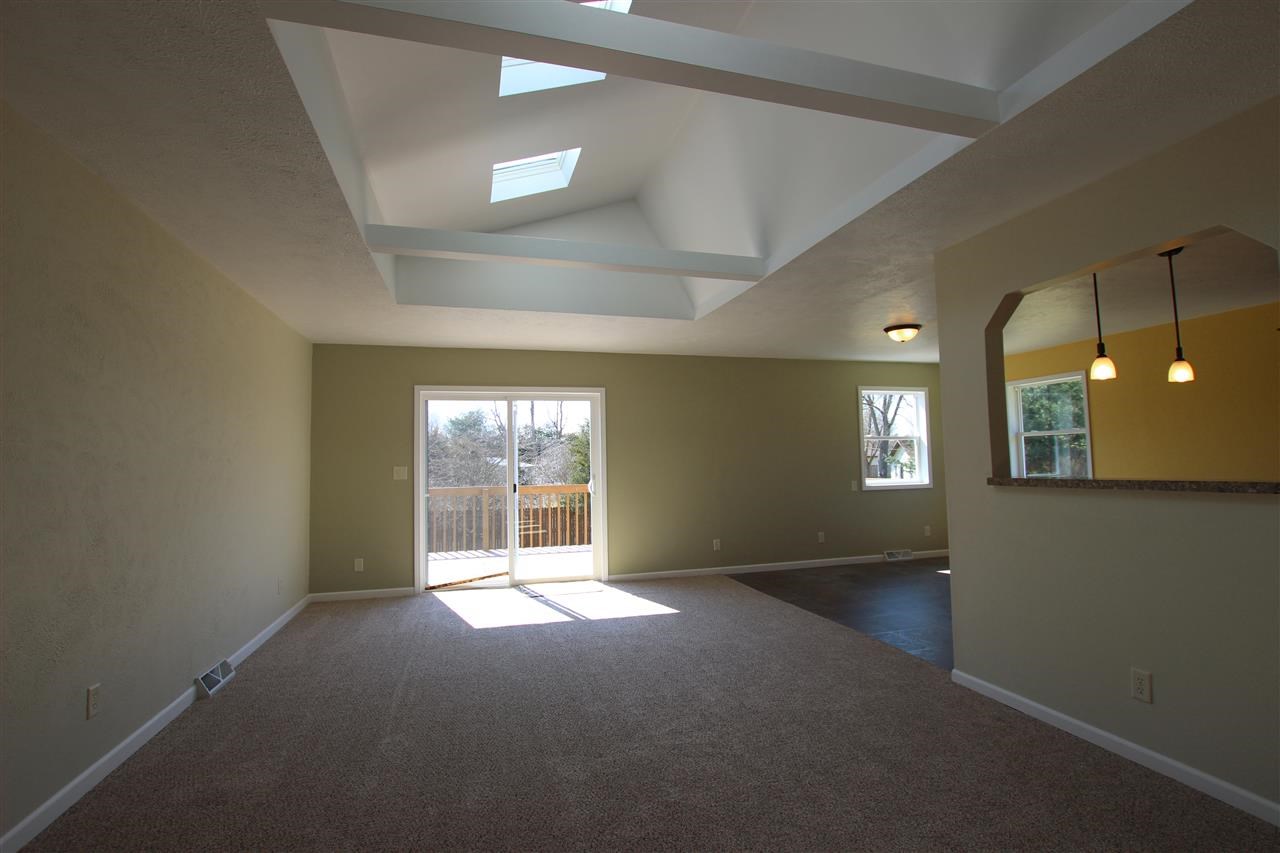 27886 Northcrest Dr, Elkhart, IN 46514 photo 5
